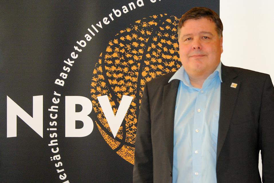 Andreas Dienst Andreas Dienst